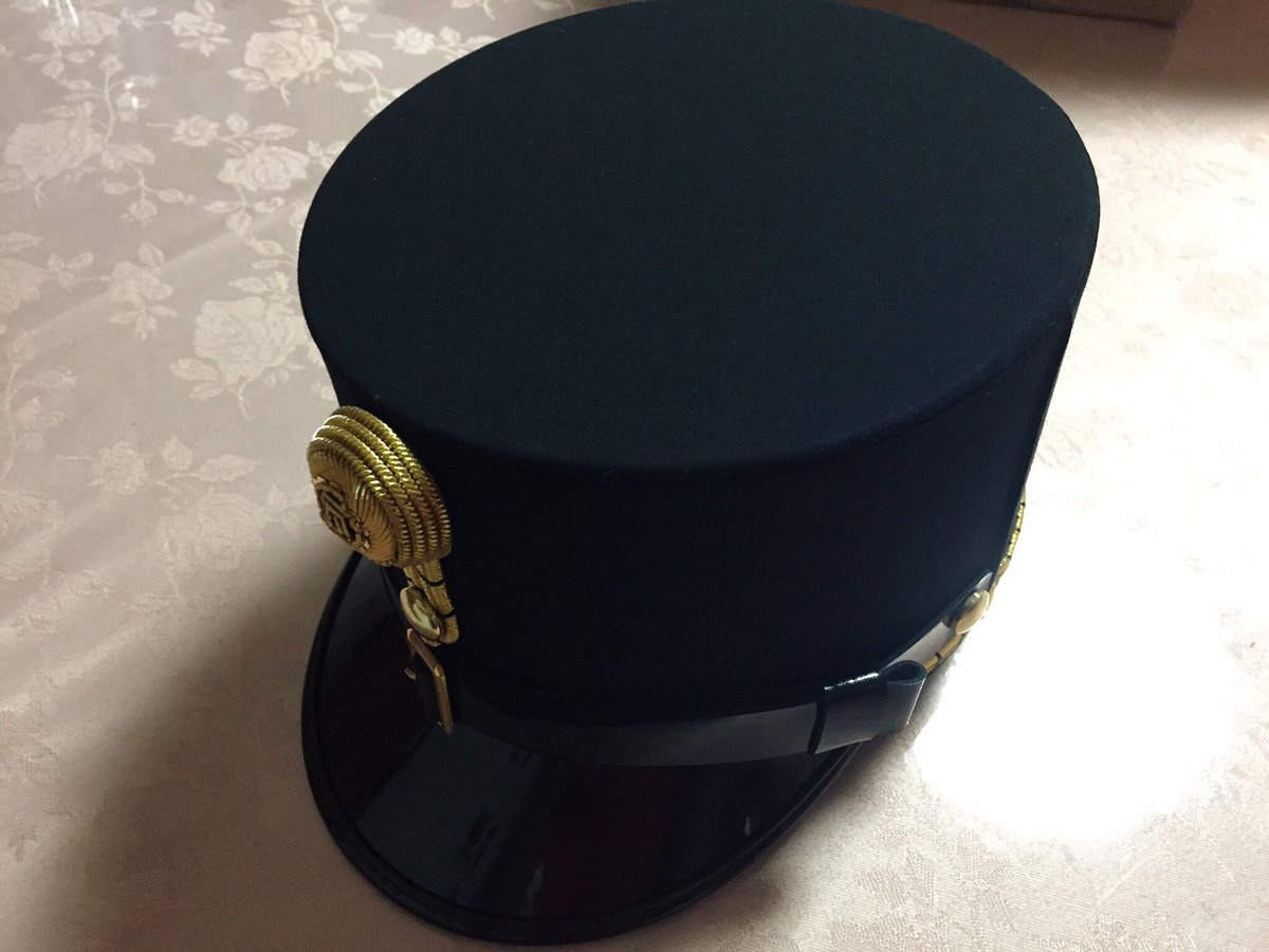 やっぱこのオーストリア＝ハンガリー帝国のケピ帽あるからこれ使う方向