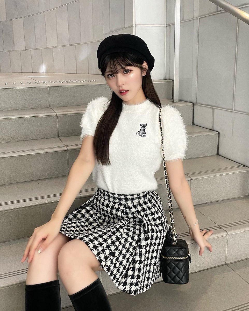 千鳥柄セットアップ🖤🤍/ セットでも、別々に着ても映えること間違い