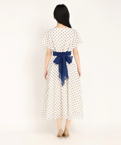 本日の佳子さまのワンピース STRAWBERRY-FIELDS(ストロベリー