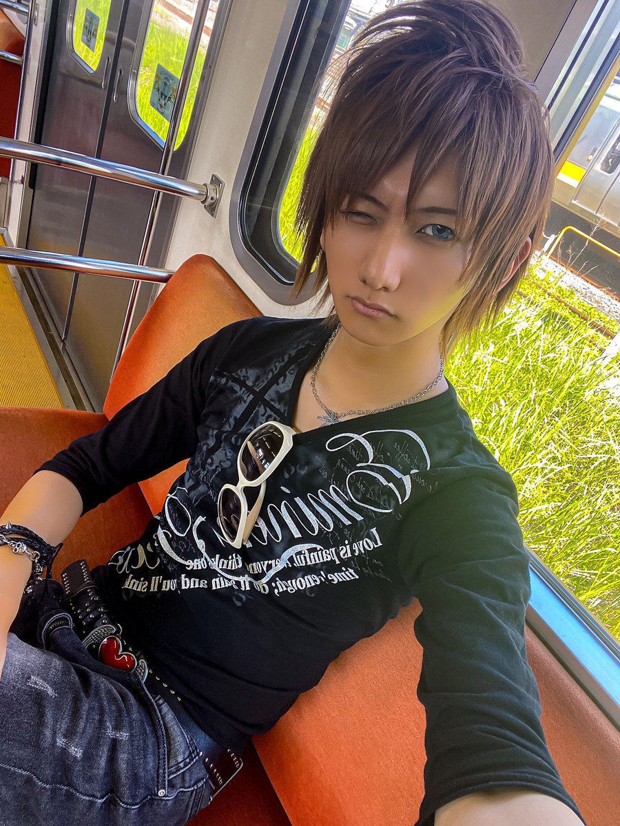 今日は #レンタルギャル男 のお仕事に向かっております🤟🏽 お兄系との