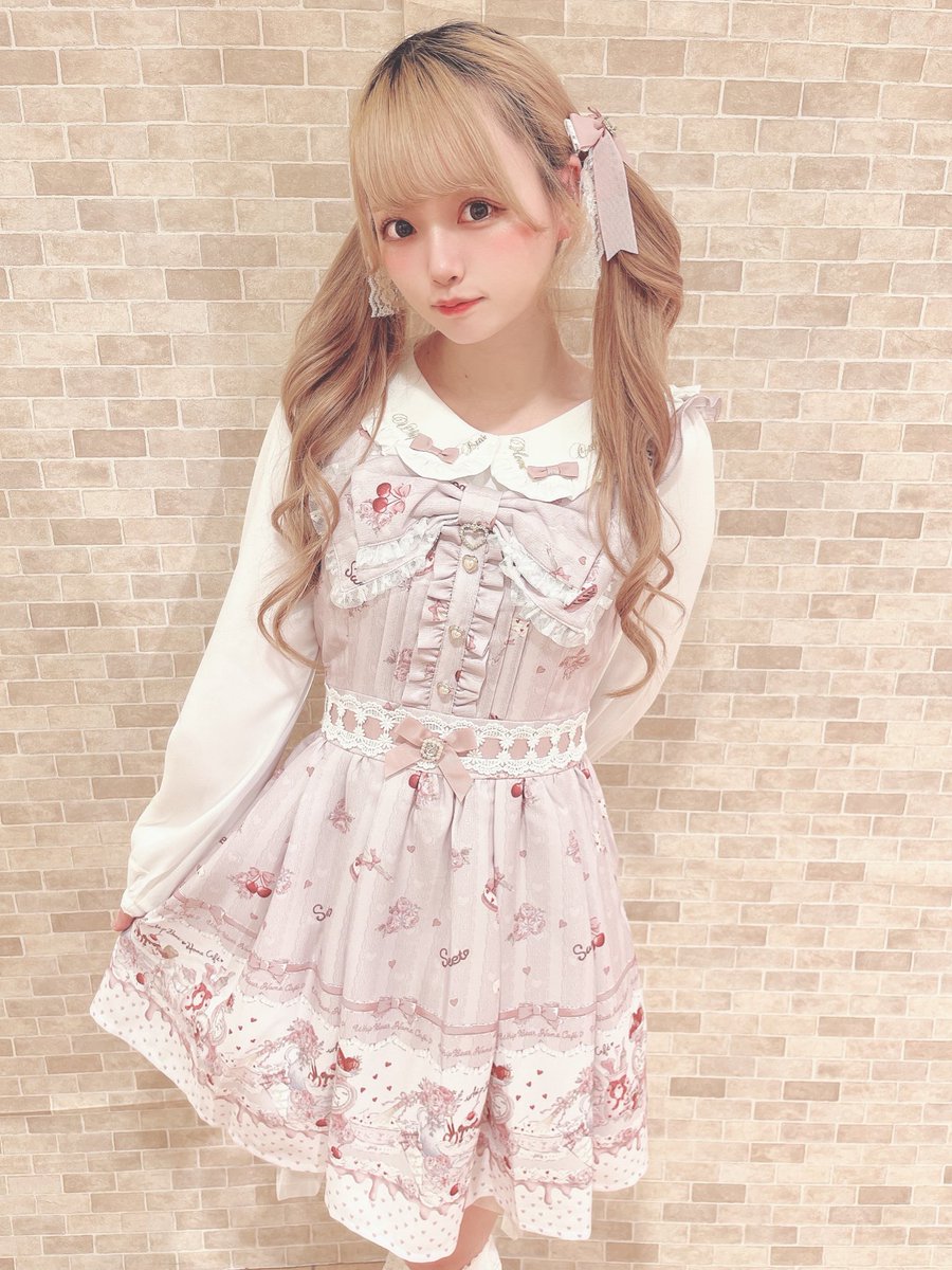 ⋆♡ 𝐿𝐼𝑍 𝐿𝐼𝑆𝐴 ♡ ｡⋆ 新宿ALTA🎀新作item *⑅︎୨୧