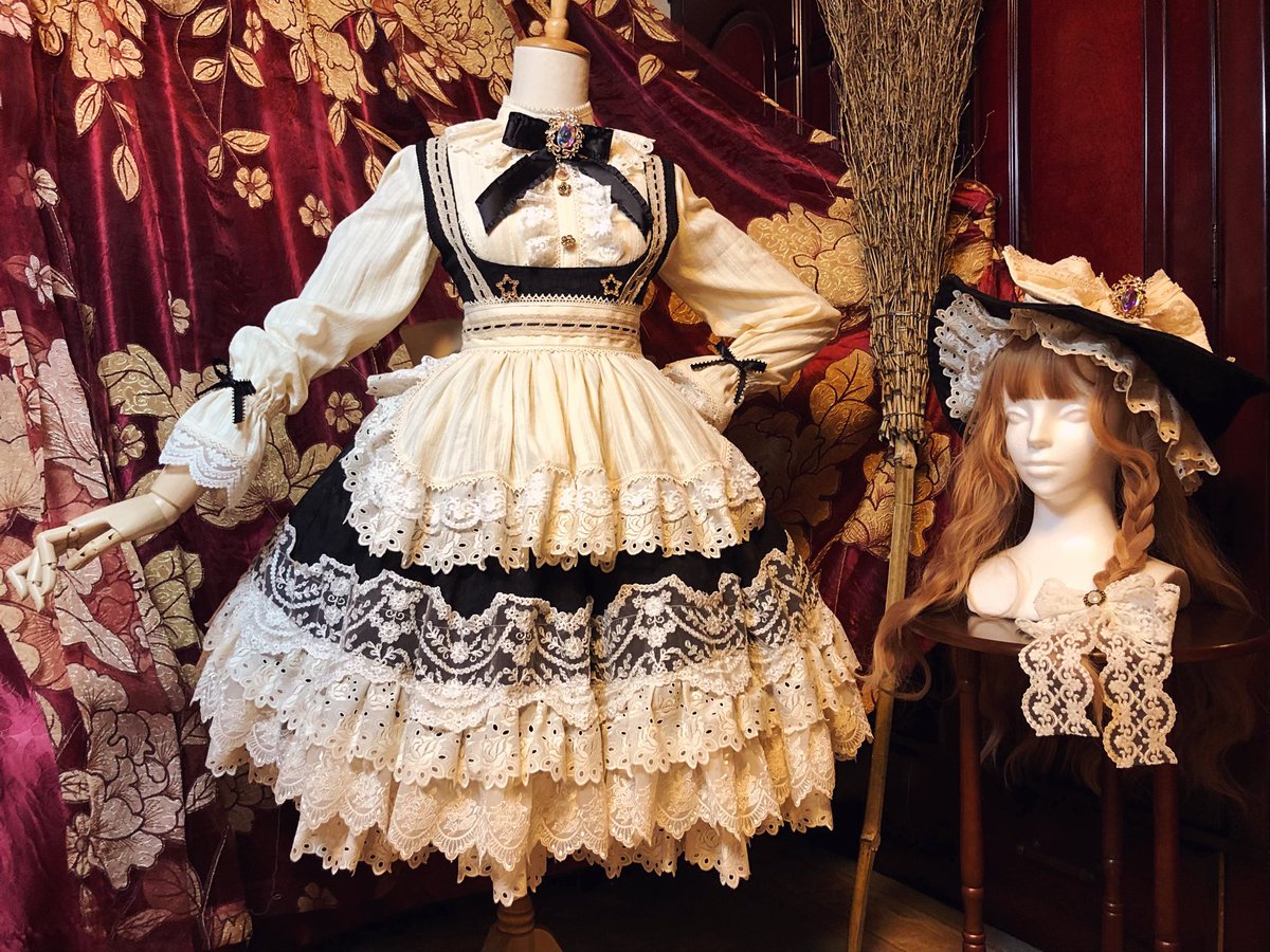 東方Project 霧雨魔理沙 アレンジ衣装 完成致しました。 ブラウスや