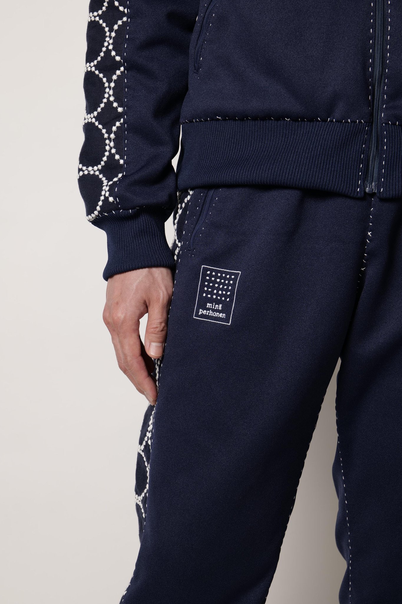 大人気！ keisuke kanda 手縫いの ジャージ 下 紺 keisuke kanda 手縫