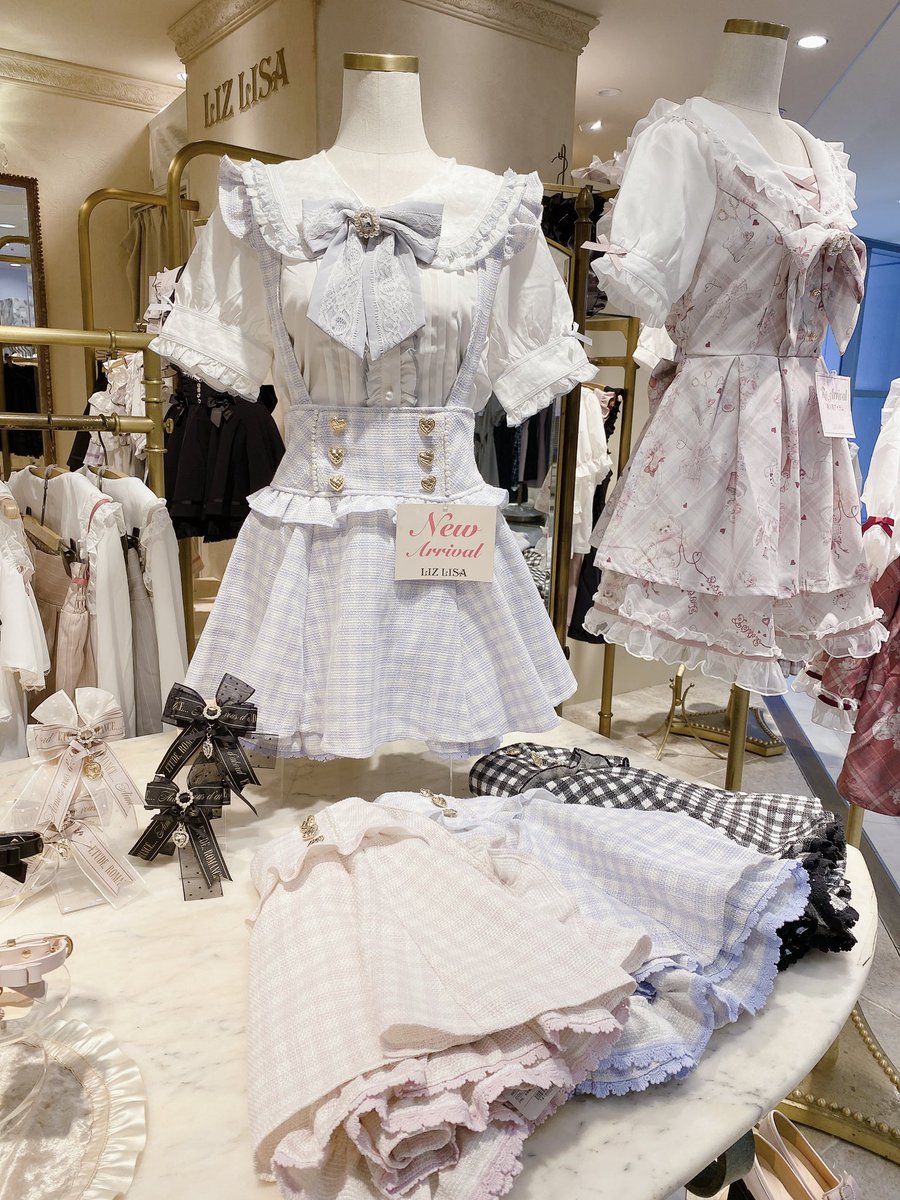 ㅤㅤㅤ -- 𝐑𝐞𝐬𝐭𝐨𝐤𝐞𝐝 -- #ギンガムツイードサスペンダー付