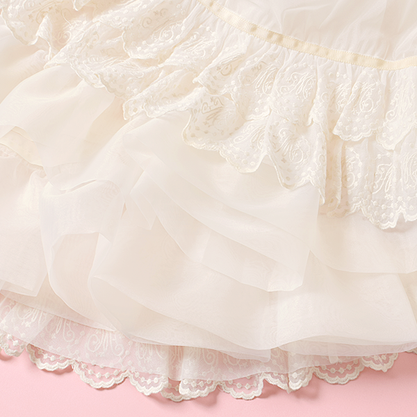 こちらのパニエはご好評につき 11/16(日)迄の販売となります！ お忘れ