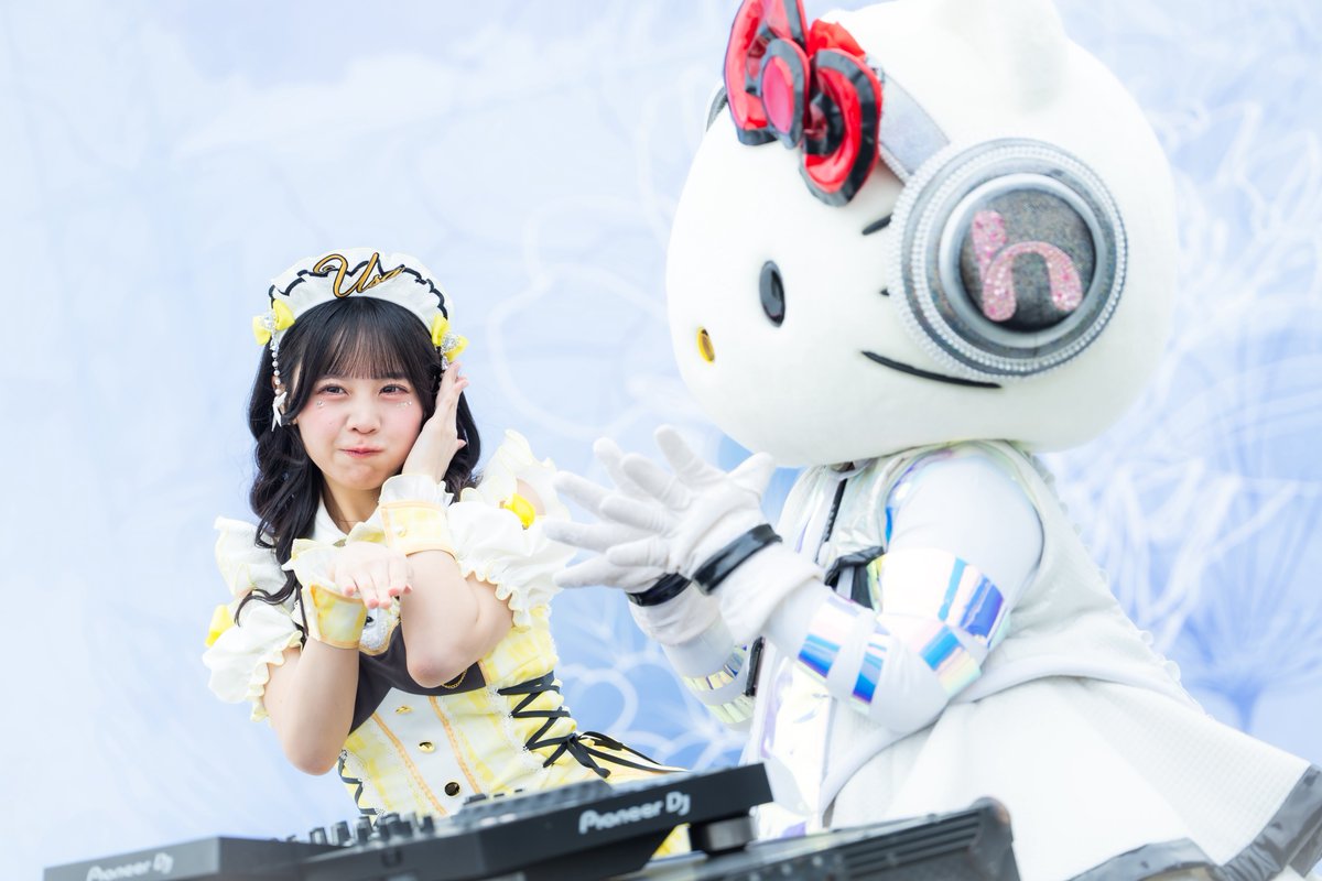 ✳︎toto✳︎さま】vintage ୨୧ 真っ白な 可愛い ウサちゃん ✳︎toto