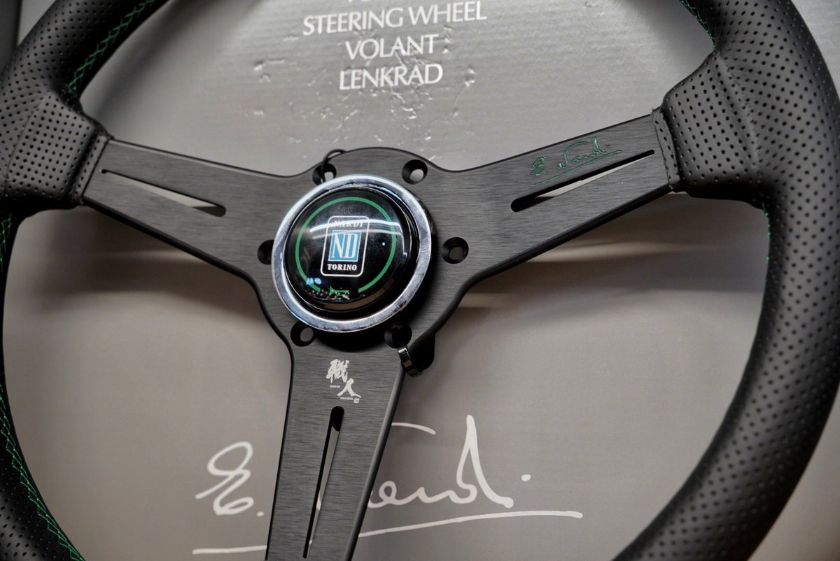 東京オートサロン直前情報ℹ️ 会場にて土屋圭市さんのミニチュア