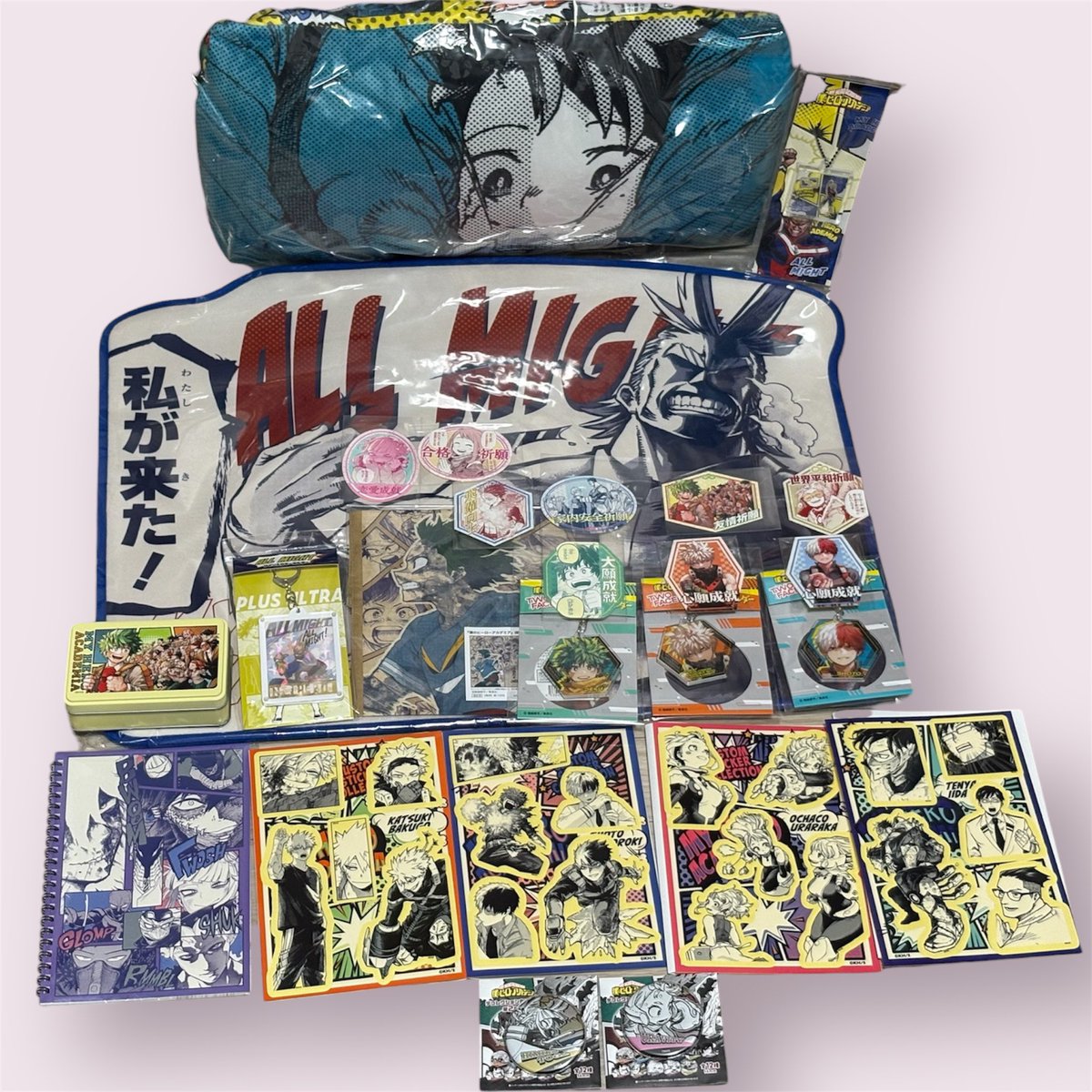 オールマイトサインキーホルダー 沈むんだけどすごくないクッション 僕