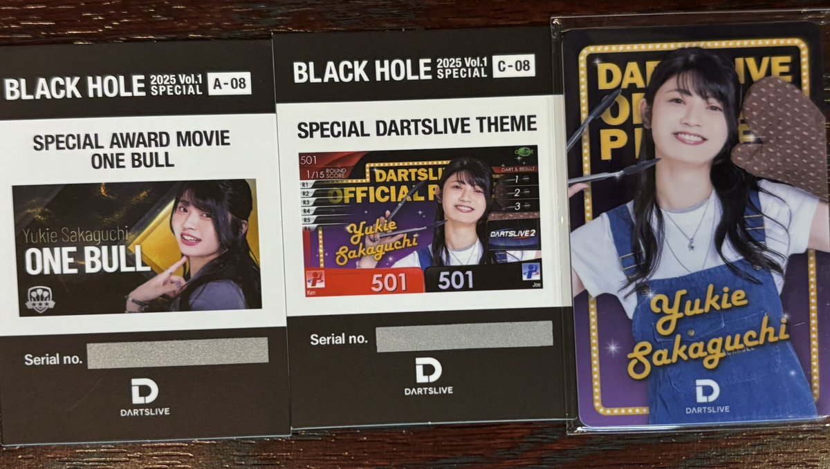 日本ダーツ祭りBLACK HOLEくじ B賞 ダーツライブカード 三浦歌織プロ