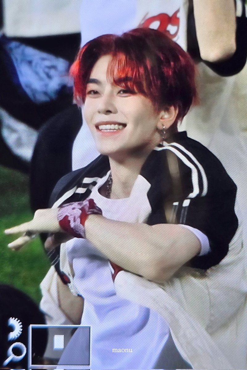 ctto) #HEXINLONG #허씬롱 #ホーシンロン #贺鑫隆 #BOYSTORY