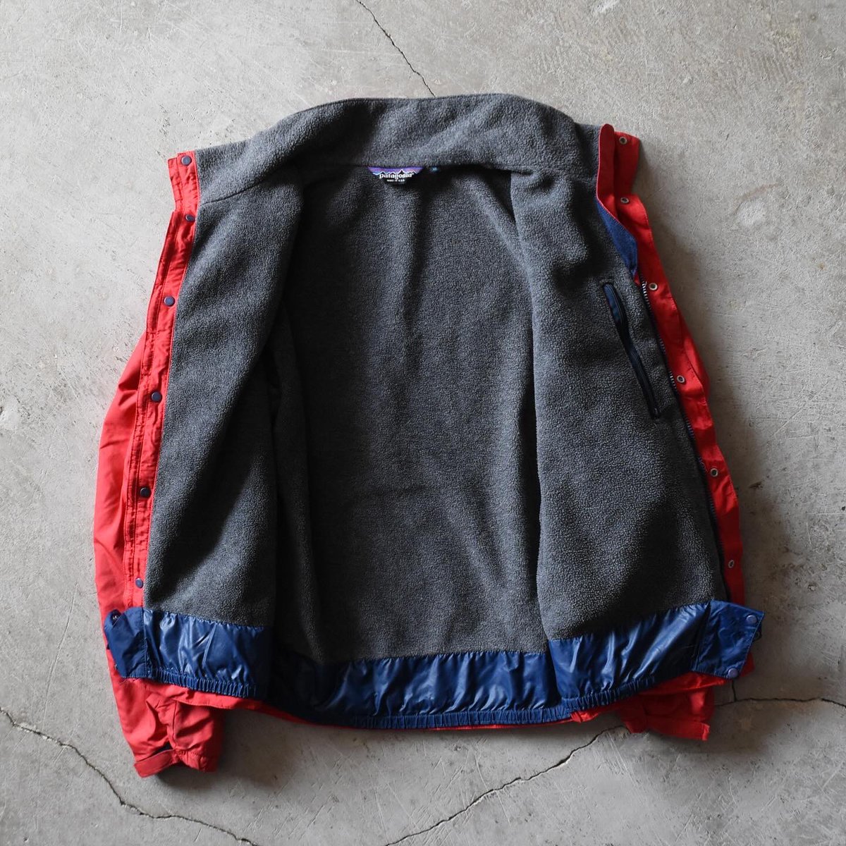 店頭新入荷のご案内です パタゴニアからです モデル名わかんないけど