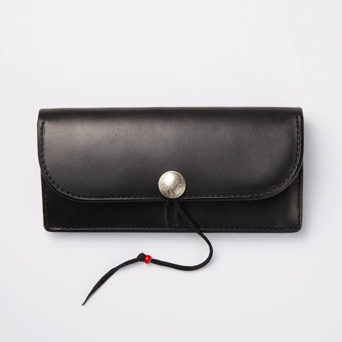 木村さんインスタス更新。 去年初披露のゴローズの細長財布。今回の