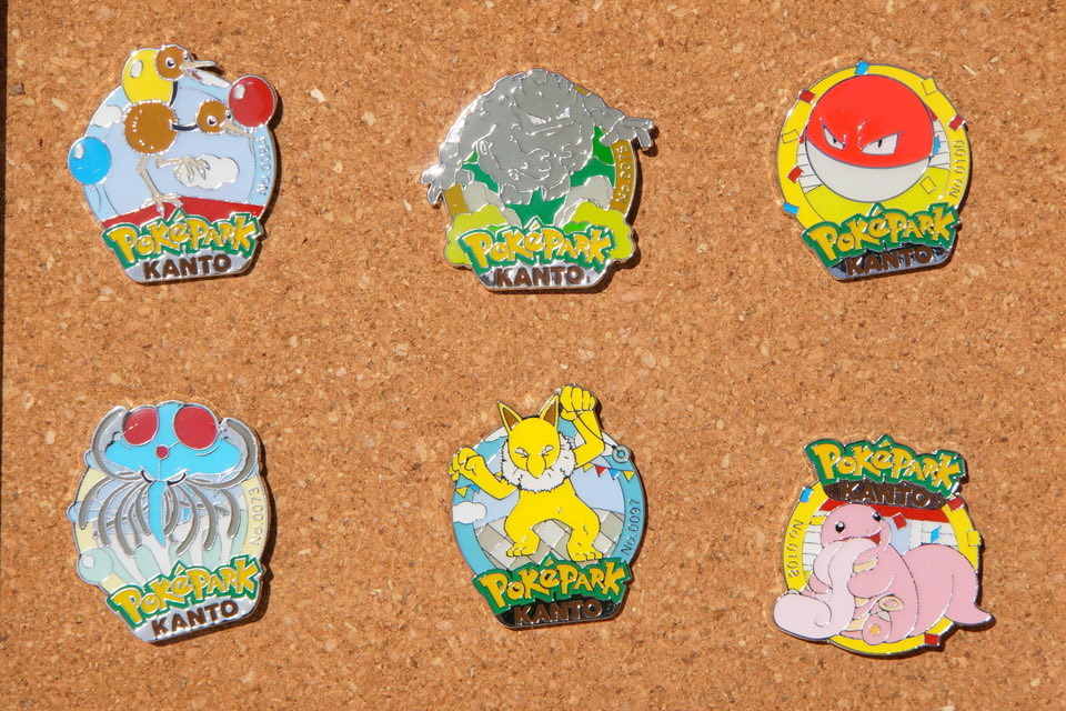 ポケパークカントー情報】 ✓ ピンバッジを10個買うと、おまけで
