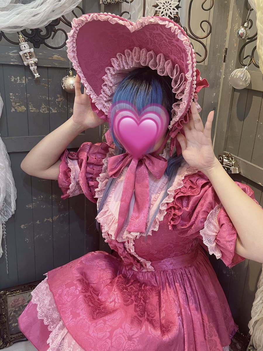 ✨💗12/31までご予約受付中💗✨ millna様の 💖ショッキングロリィタ