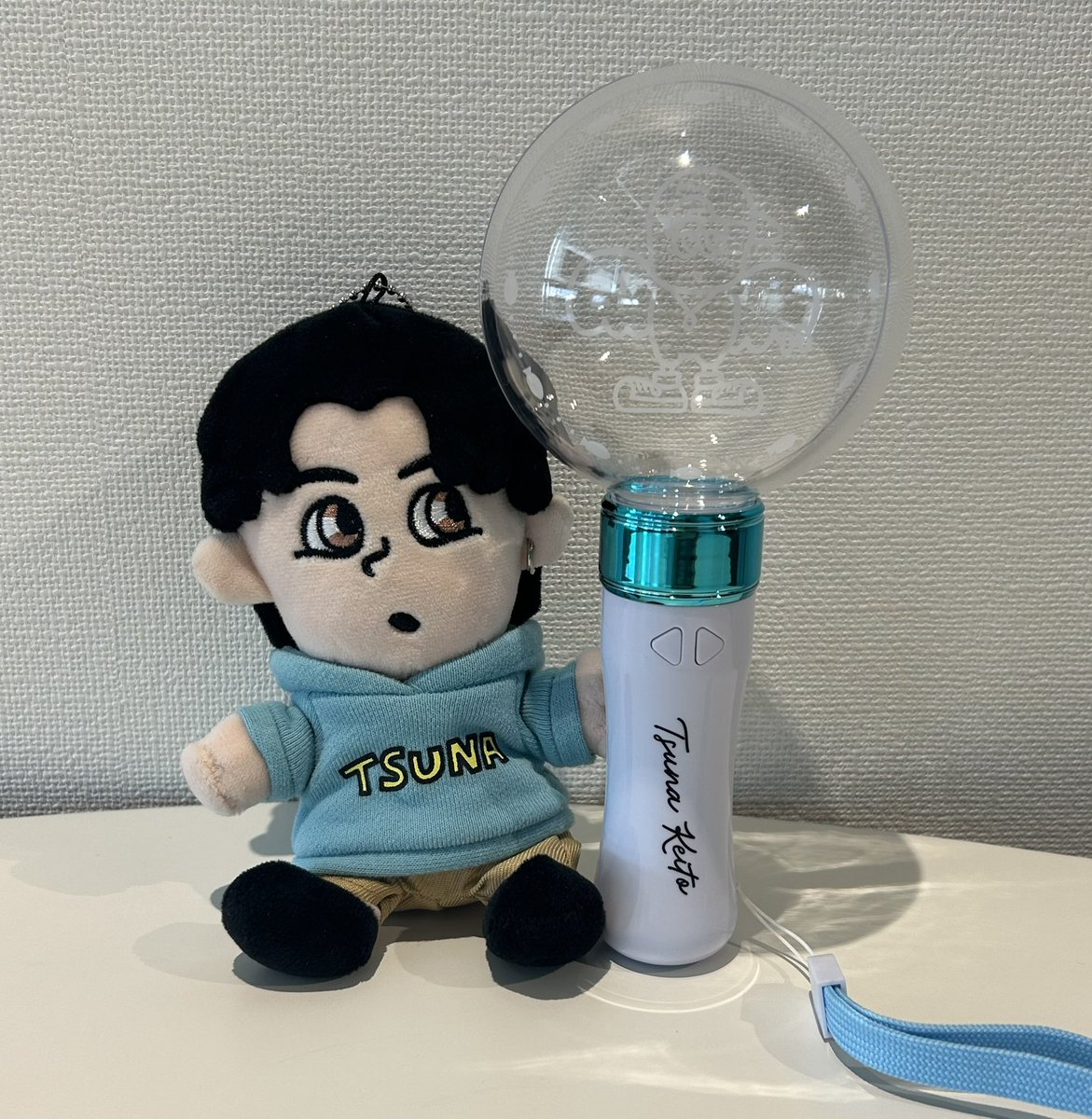 27K_1224 @tsuna_staff 【#TSUNAHOUSE】グッズ紹介 ペンライト ￥4,000