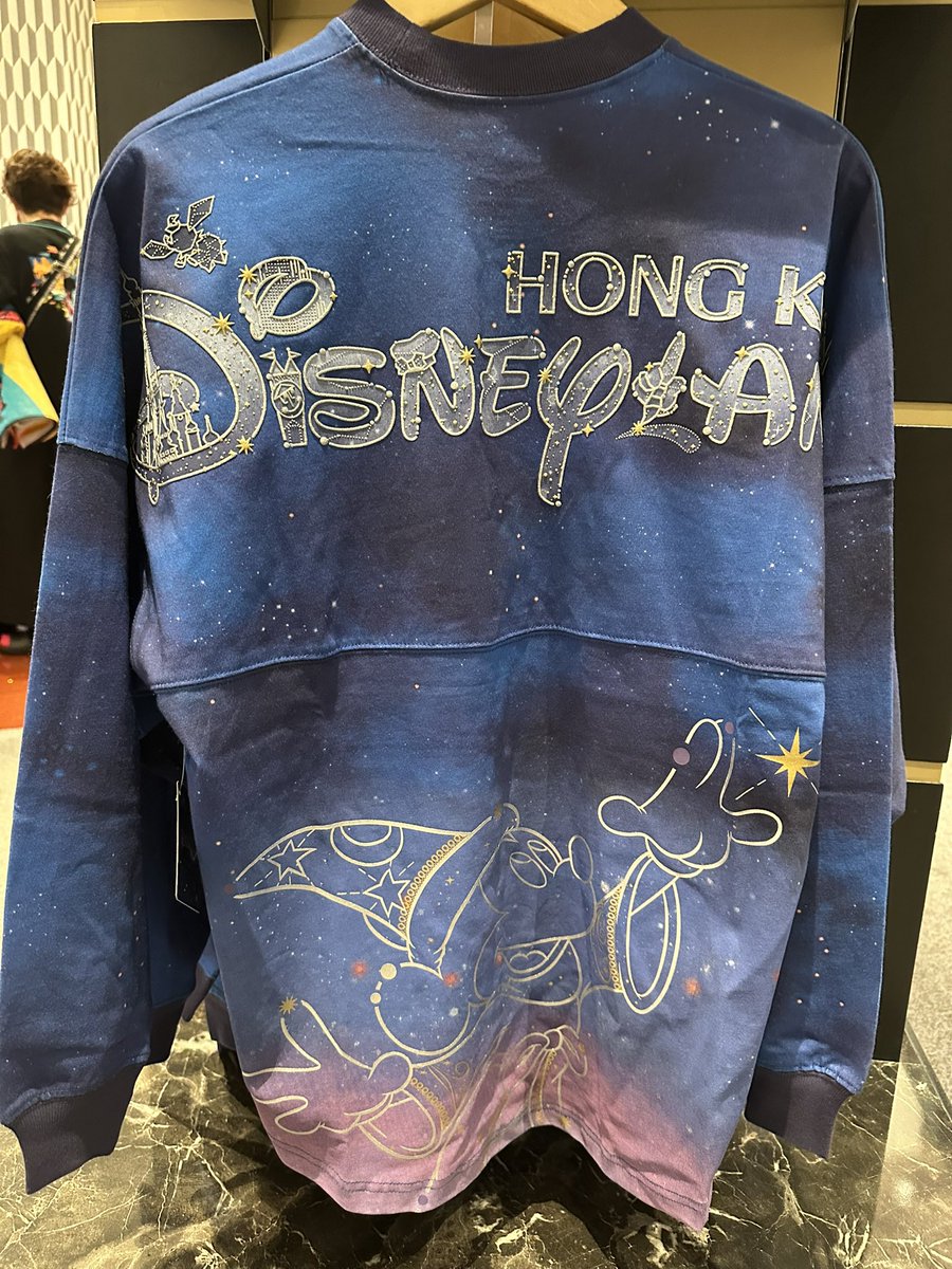 香港ディズニーランドにて、ソーサラーミッキーのスピジャが今日から