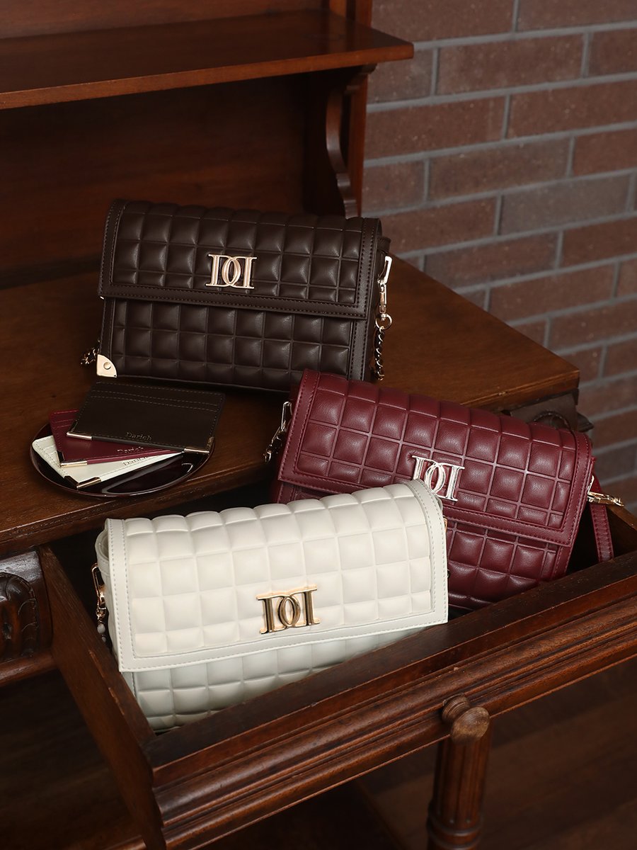 coming soon🍫❤️ 【チョコレートキルトバッグ＆レザーカードケース