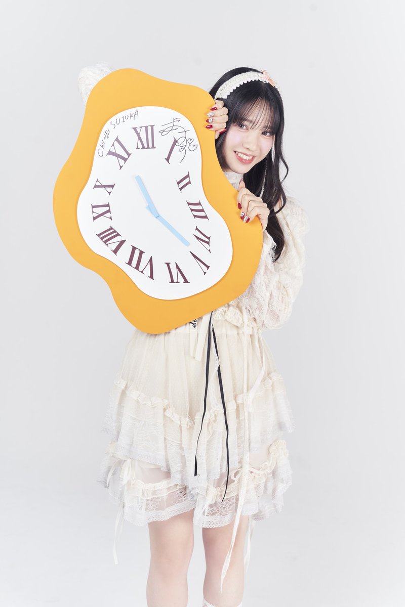 かがみ」MV公開中】 🧡鎮西寿々歌 @suzuka_fz1124 🪞かがみのMVは