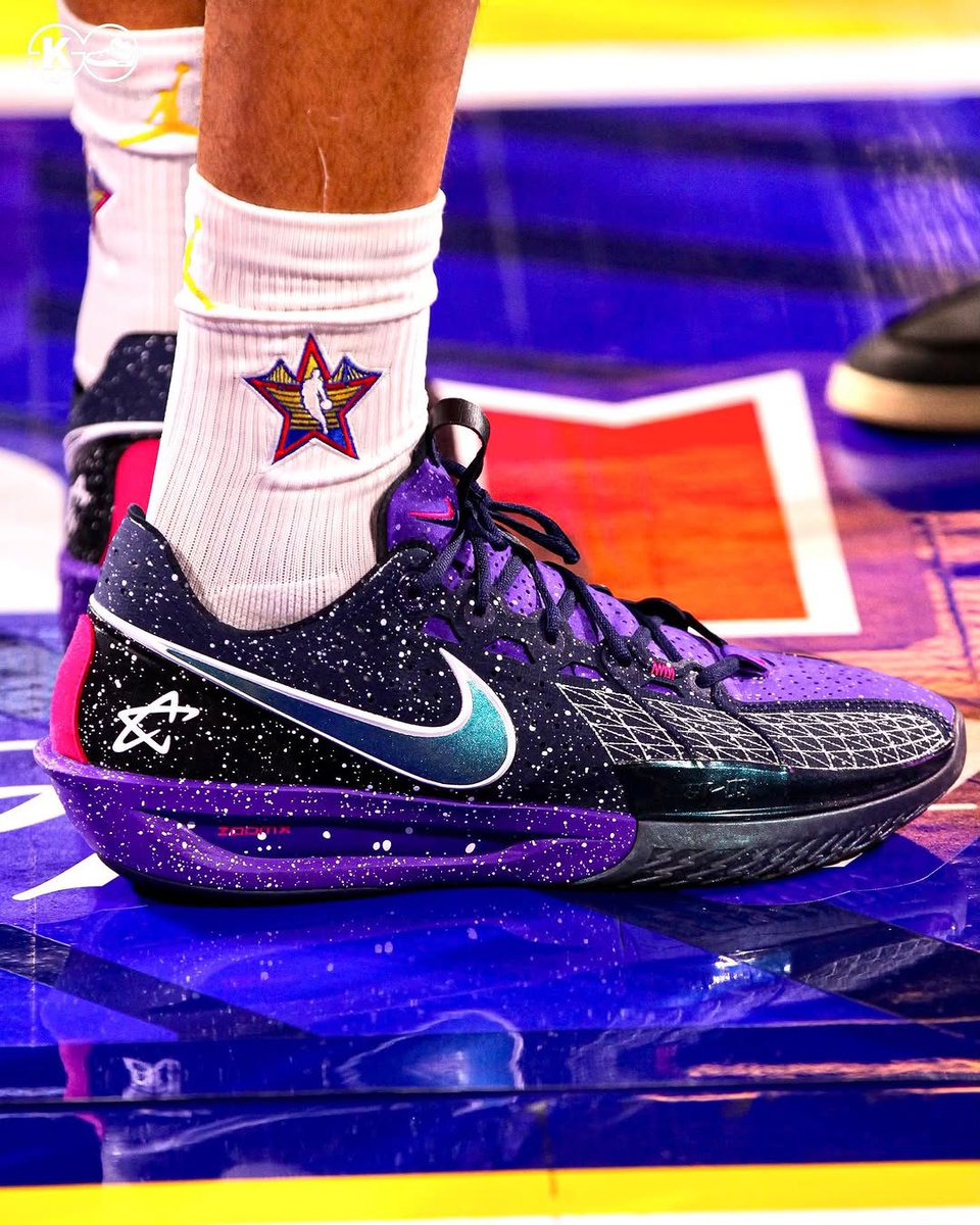 ケイドはこれ NIKE GT CUT 3 