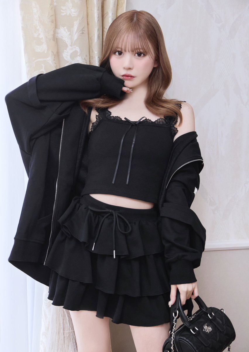 𝐍𝐄𝐖 𝐀𝐑𝐑𝐈𝐕𝐀𝐋 】 ビックパーカー、レーストップス