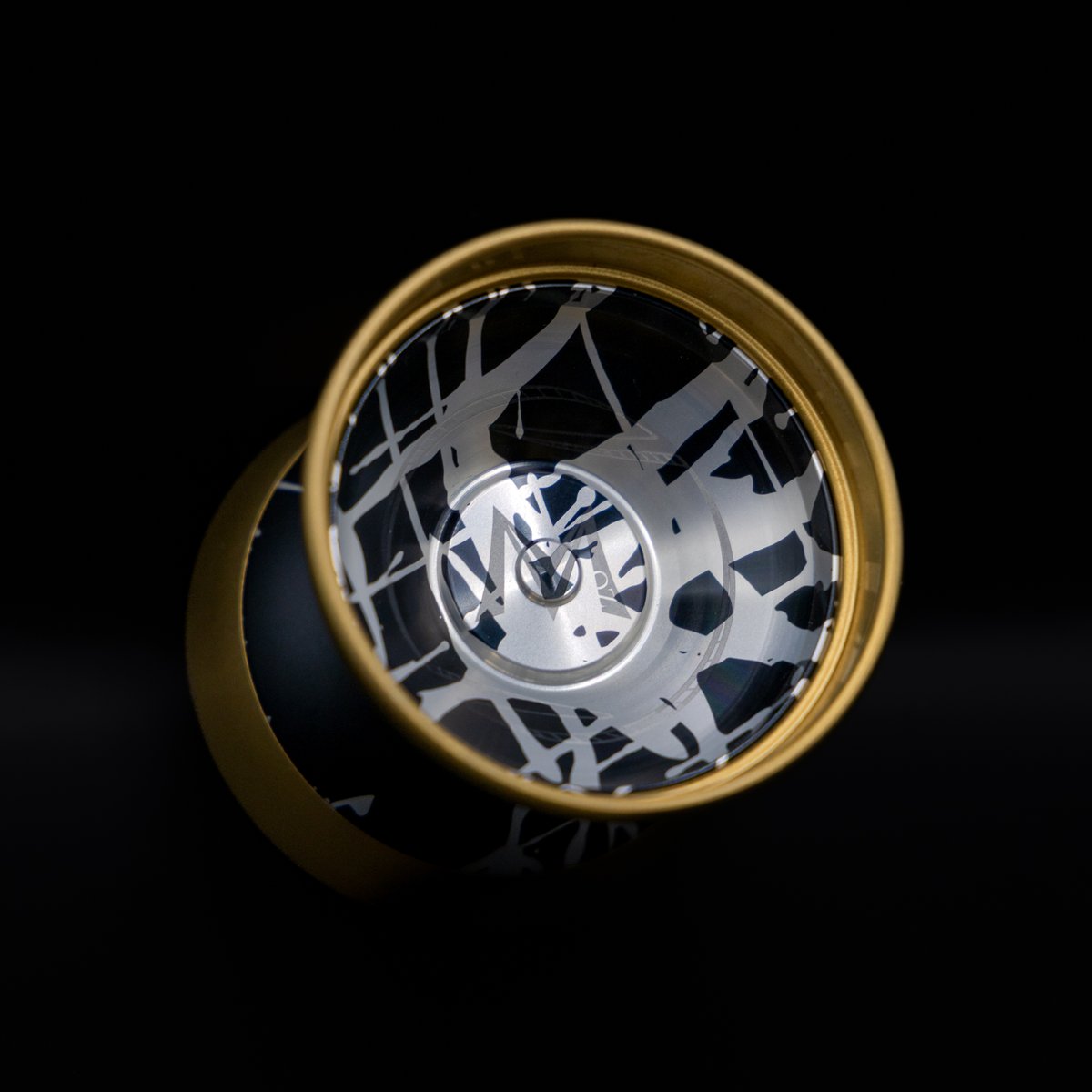 4月15日20時販売開始】 ヨーヨーファクトリー 『モズ 7075』 モズが