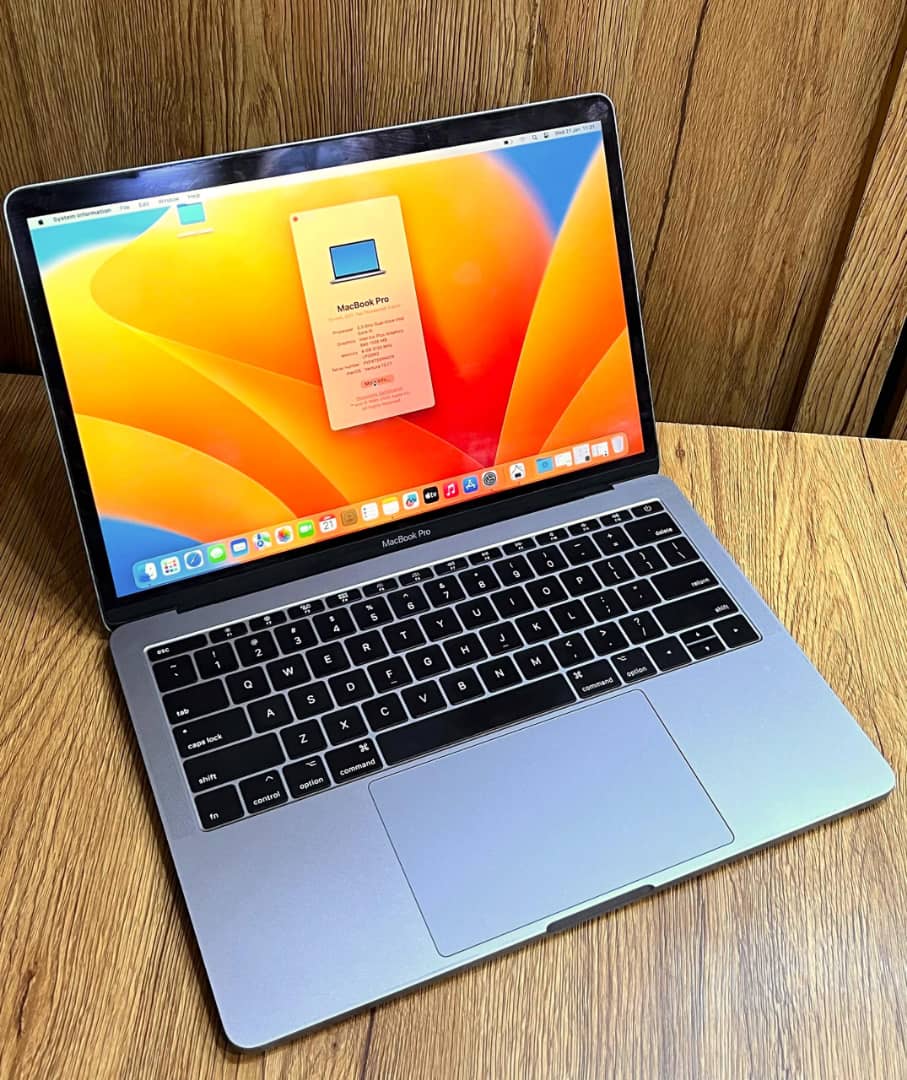 Available in store now MACBOOK PRO 2017 Non touchbar 8GB 256GB SSD