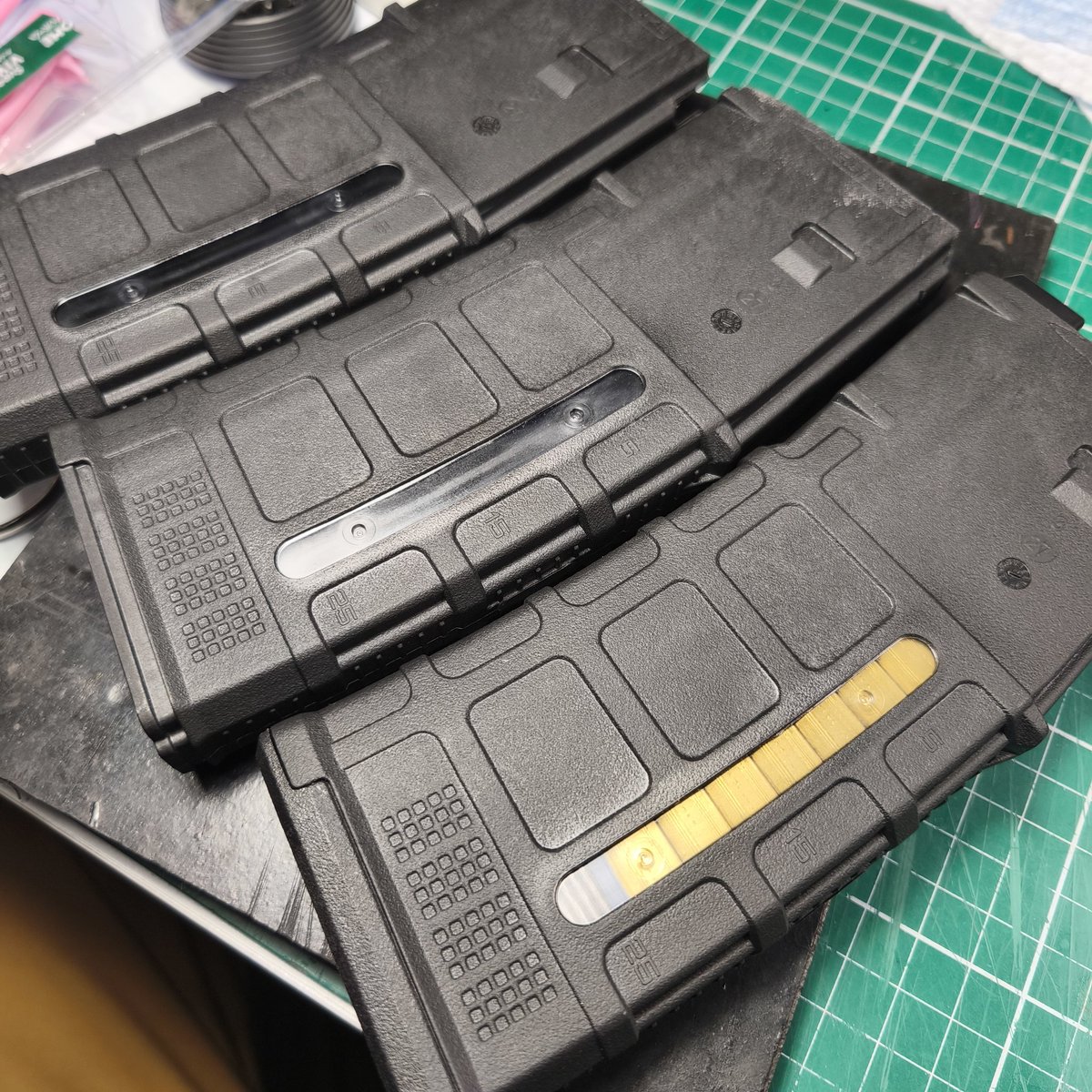 ブルーガジェット】マルイ エボルト用 PMAG実物加工マガジン 窓有り