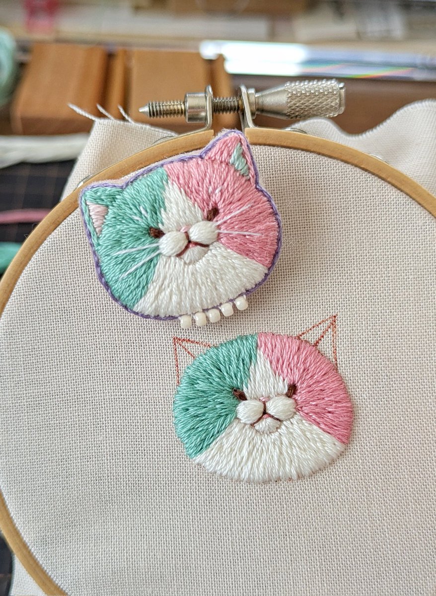 新作✨2個目制作中🪡 目の角度で雰囲気が変わってしまいました 好きな