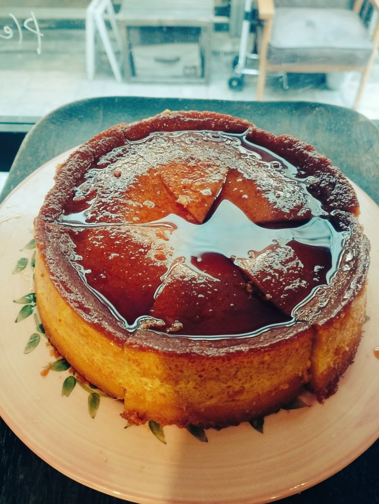 2月22日🐱の日オープンしました！【キッシュ】ベーコンとほうれん草