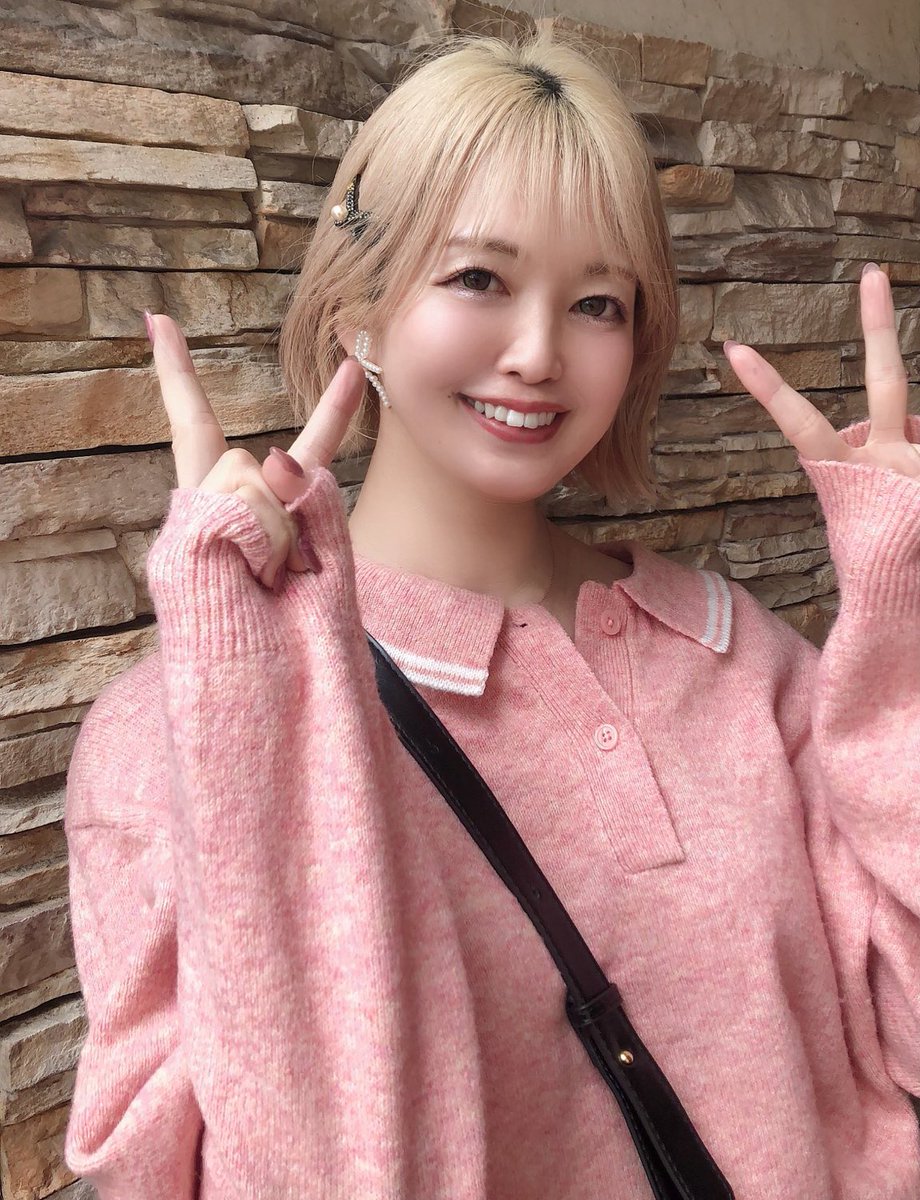 みーちゃん🥰 お誕生日🎂🎉 おめでとう(♡´˘`)ﾉ🎉🎉 素敵な楽しい一年