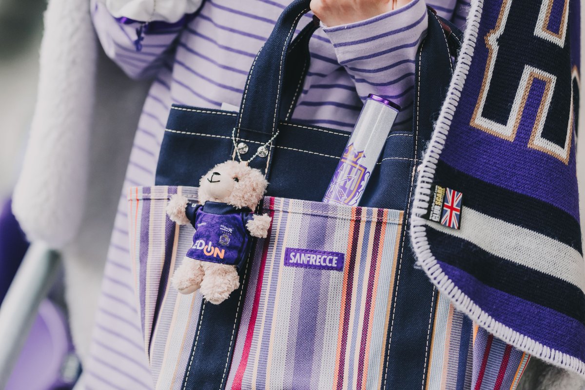 𝐕𝐈𝐎𝐋𝐄𝐓 𝐒𝐓𝐘𝐋𝐄💜✨ スタジアムでも日常でも、可愛く。 新