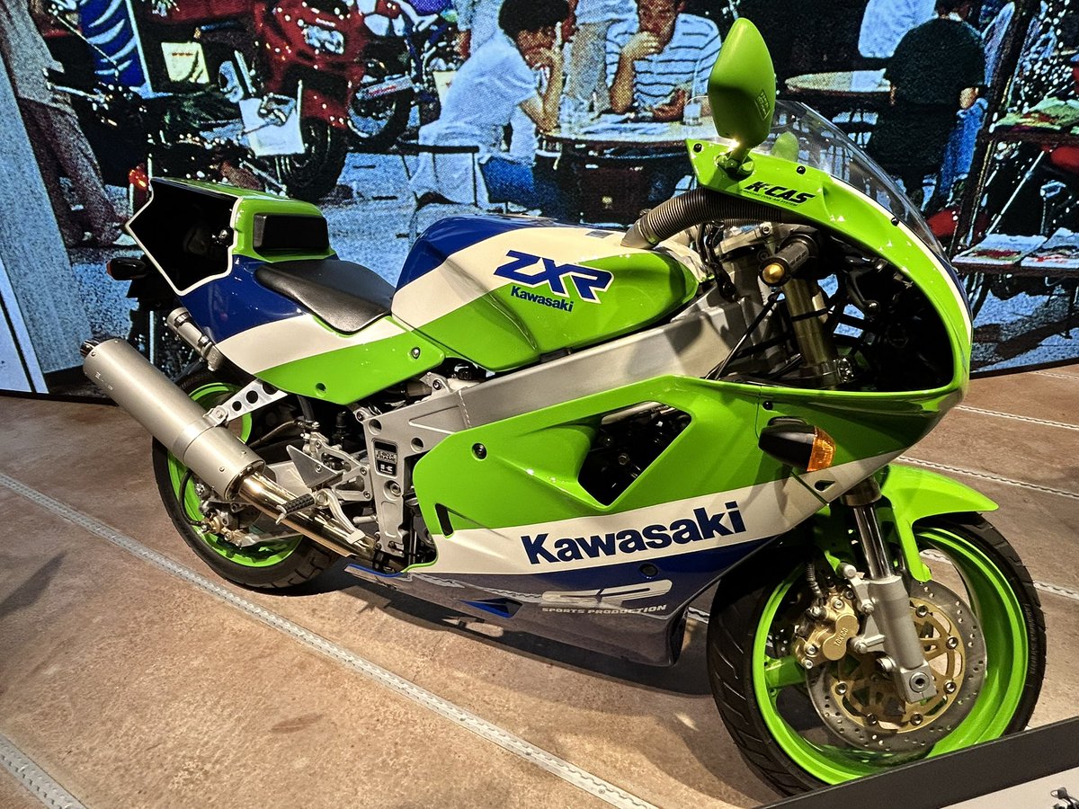 カワサキワールドへ！ zx-rrにzxr-7.zxr750.zxr400r 自分が好きな車体