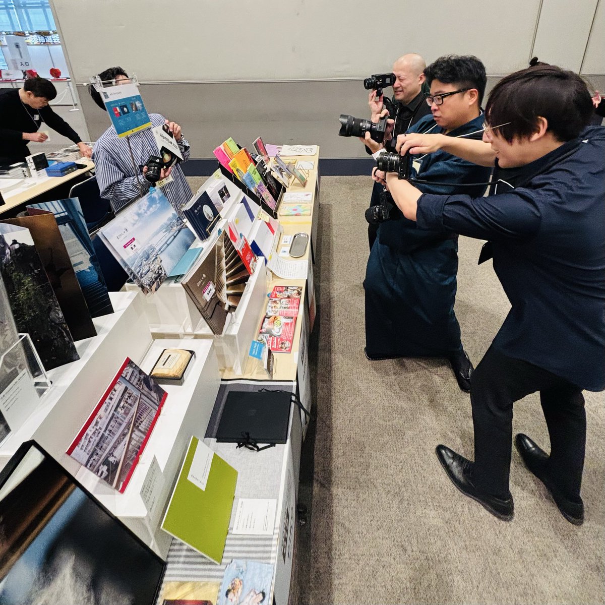 日付を超えて行きそうですが、本日我々のブースにお越しいただいた