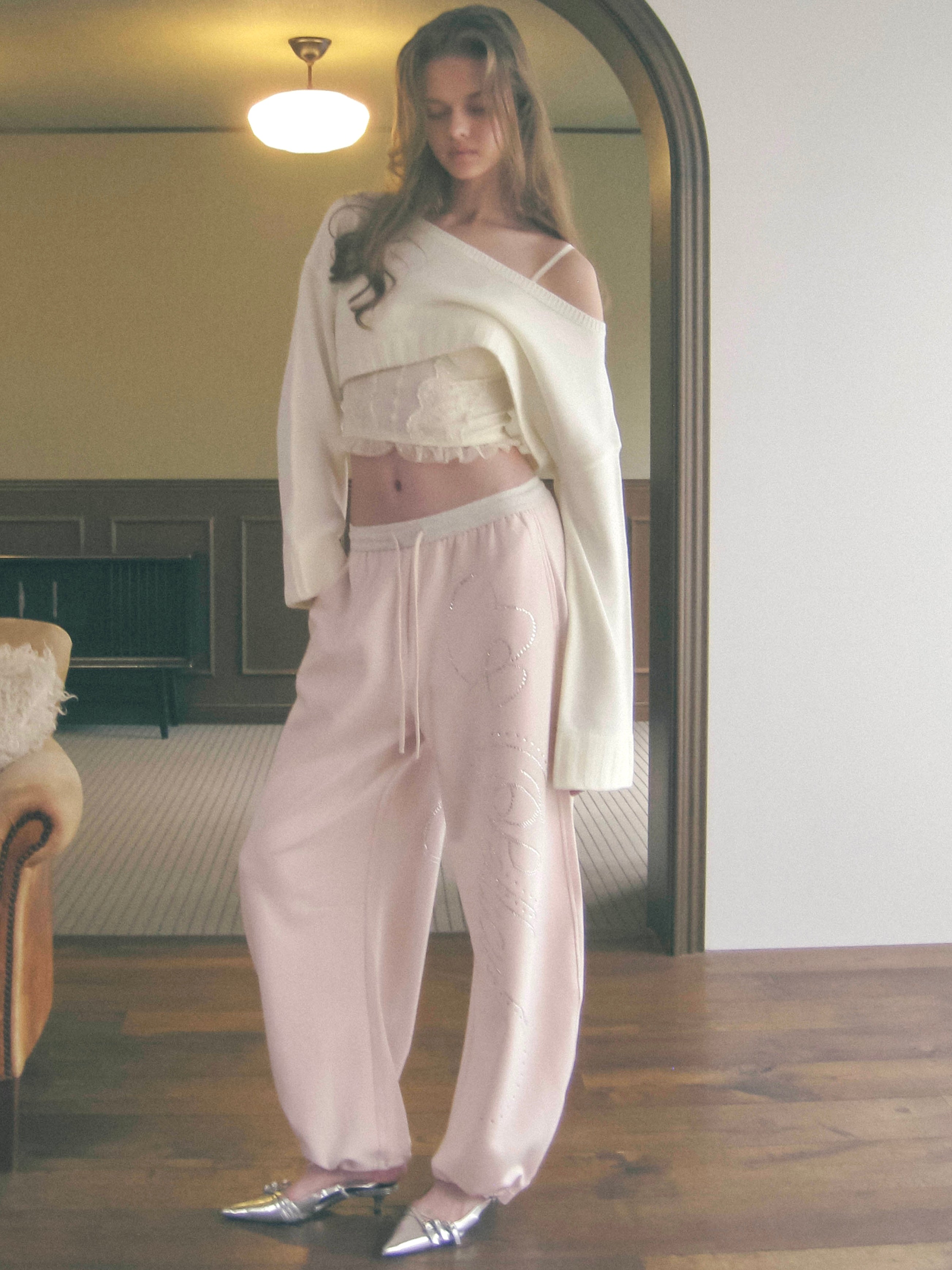 stone-deco sweat pants｜PELLICULE | ぺリキュール