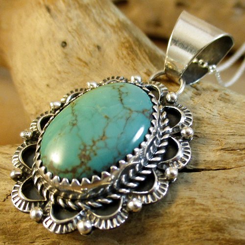 ナバホ族：John Delvin グリーンターコイズ ペンダント - PINE☆FIELD