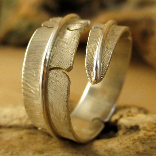 イスレタ族：マイケル・カーク（Michael Kirk）イーグルフェザー