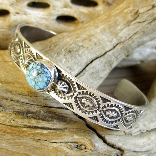 ナバホ族：Henry Mariano キングマンターコイズ カフブレスレット