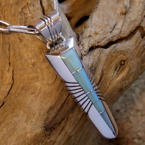 ナバホ族：チェスターベナリー ペンダント - PINE☆FIELD（パイン