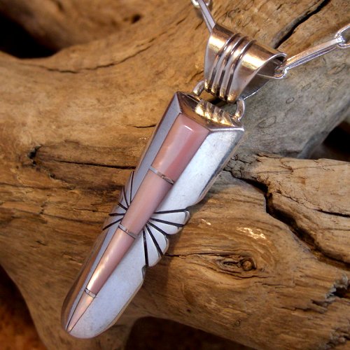 ナバホ族：チェスターベナリー ペンダント - PINE☆FIELD（パイン