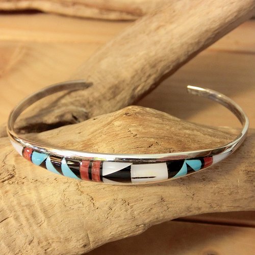ズニ族：マルチストーン インレイ カフブレスレット - PINE☆FIELD