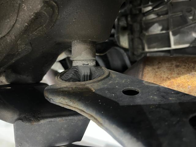 宝塚市】スバル フォレスター SJ5 ロアアーム交換｜グーネットピット