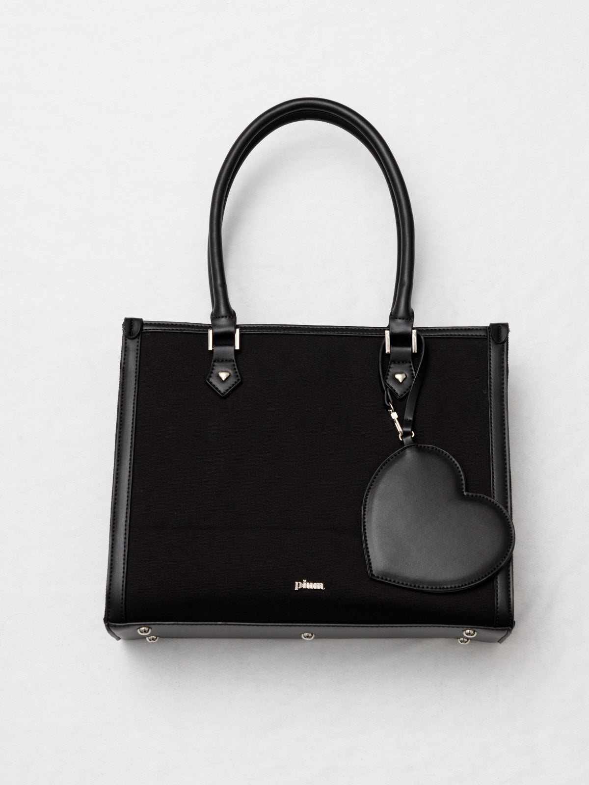 パスケース付きスクエアパイピングトート – pium