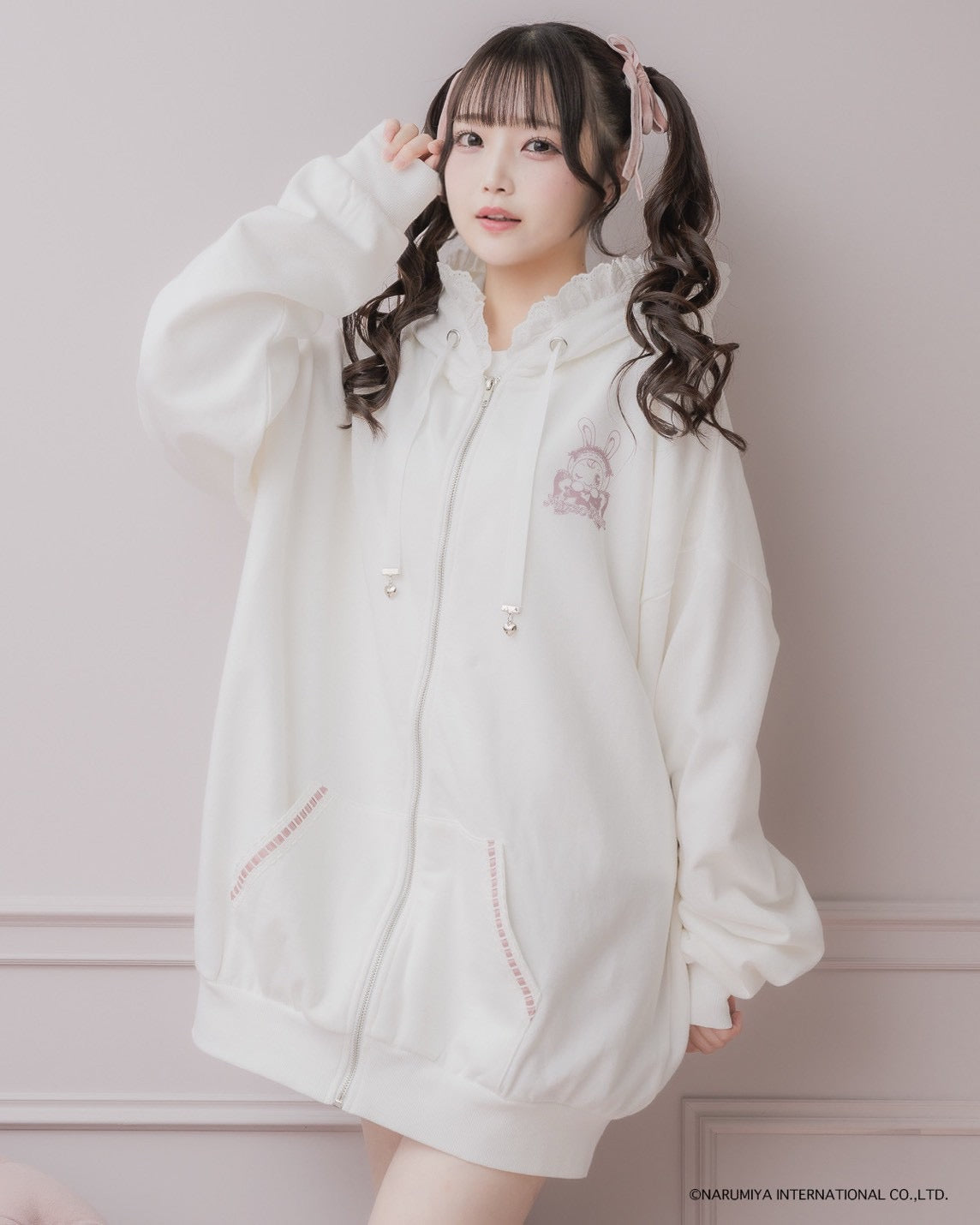 pium×Mezzo Piano ベリエちゃんコットンフリルパーカー