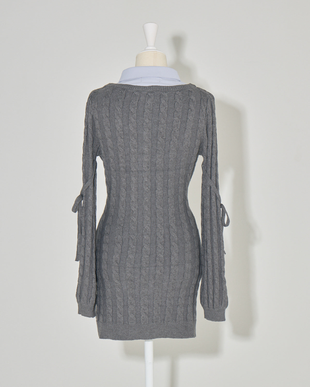 新品 pium レイヤードケーブルニット チャコール レイヤードケーブル