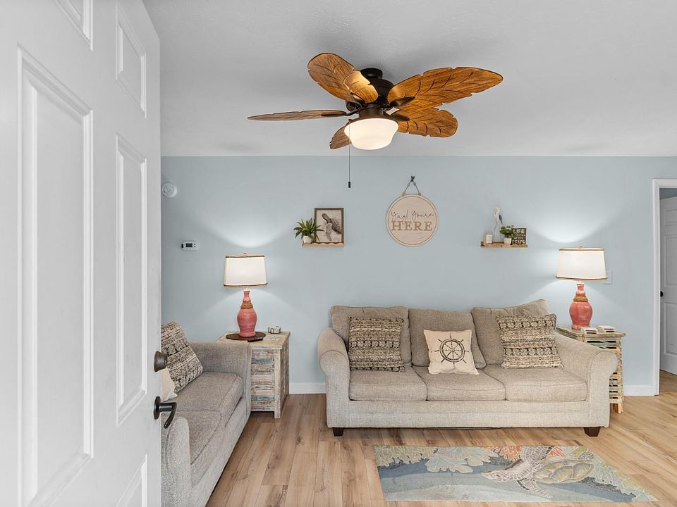 513 Hillside Dr. S, North Myrtle Beach, SC 29582 | MLS #2524065