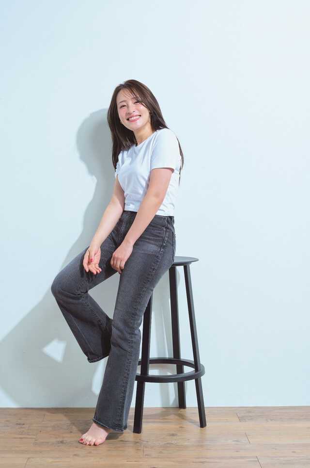 急な美人化で話題の大沢あかね「タレントさんとの2ショットが怖く