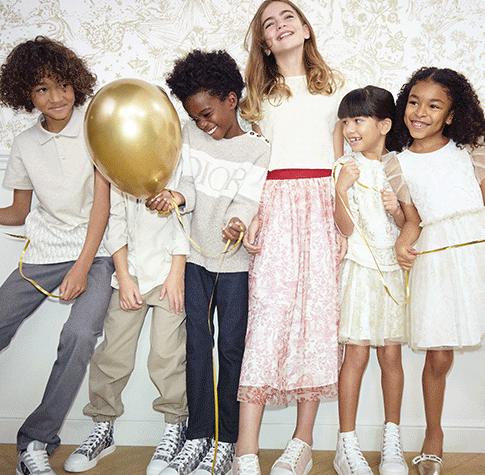 BABY DIOR】子どもも、大人も魅了するクリスマスの魔法 | クリスチャン