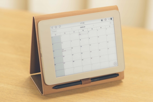 筆圧に応じたなめらかな書き心地で、ノートとPDFドキュメントを大量