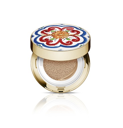 ドルチェ＆ガッバーナ ビューティ＞“地中海”着想のつや肌クッション