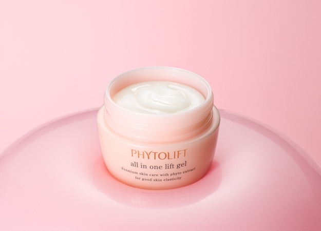 その効果は “美容医療” 並み！驚きの肌改善レポート！！【フィトリフト